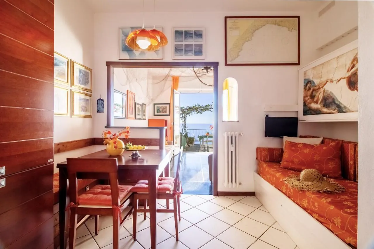 Apartment Appartamento Terrazza Da...Mare Recco Italy